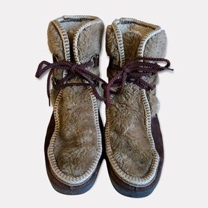 Vintage Yodelers Scandinavian Leather and Faux Fur Winter Boots Sz 7